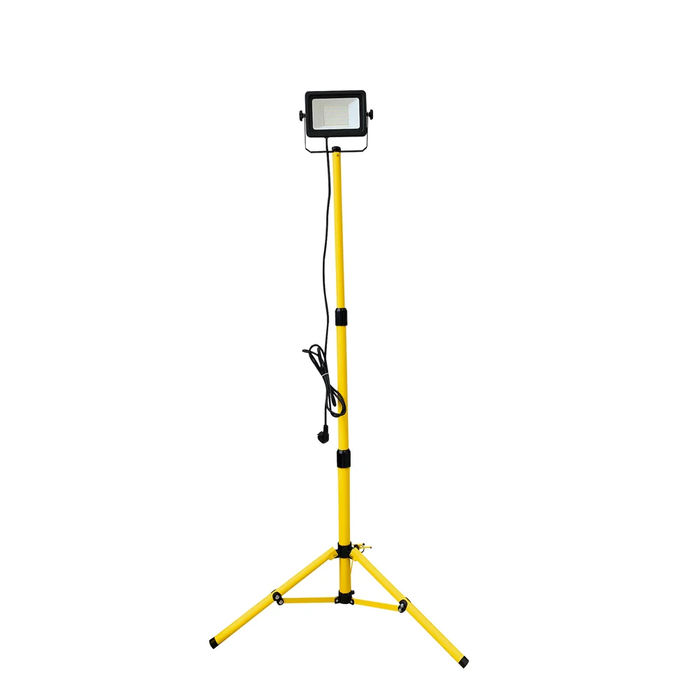 TREND ARBEIDSLAMPE PÅ STATIV 80W 6000LM LED IP44 v:2747166 TREND ARBEIDSLAMPE PÅ STATIV 80W 6000LM LED IP44 v:2747166