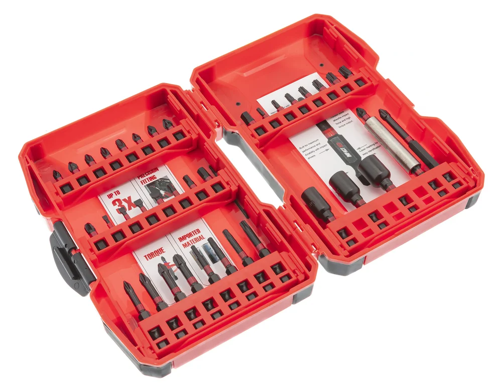 PELA Bitssett 38 deler med lange bits, bitspiper og magnetisk bitholder v:2614758 PELA Bitssett 38 deler med lange bits, bitspiper og magnetisk bitholder v:2614758