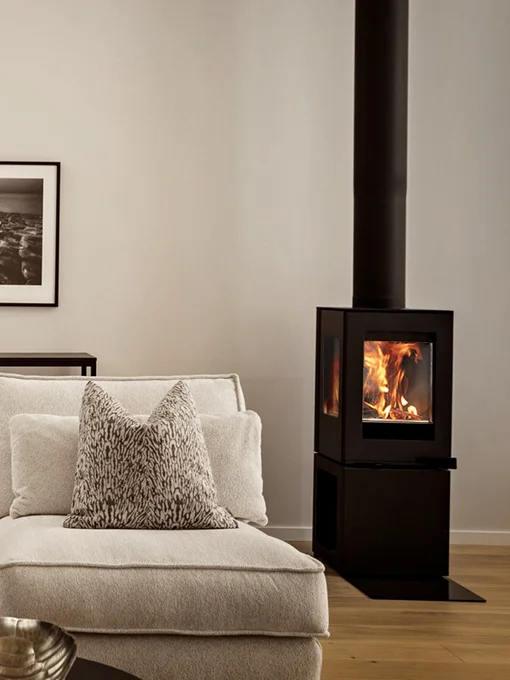 VisionLine Home S40-3 peisovn med tre glassider og 5,2 kW v:5680379 VisionLine Home S40-3 peisovn med tre glassider og 5,2 kW v:5680379