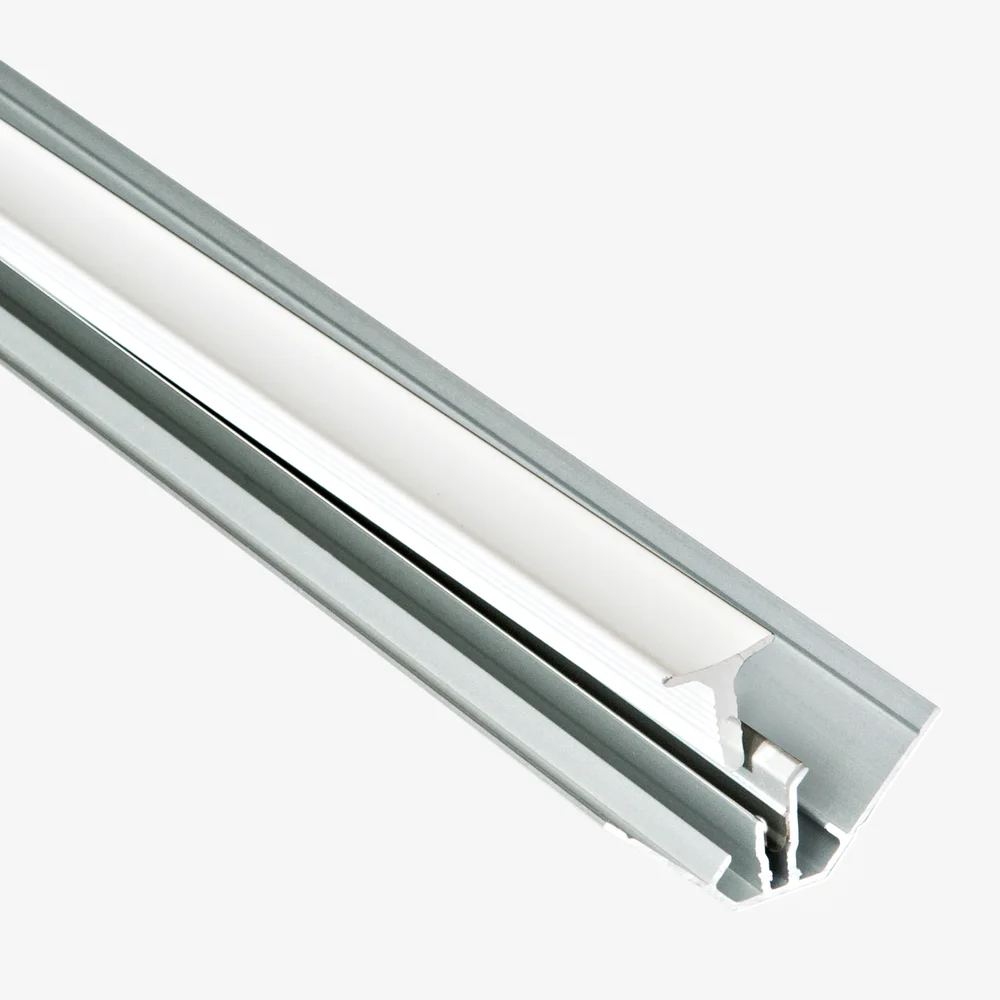 Hjørneprofil innv todelt hvit 3000 monteringslist aluminium v:4976496 Hjørneprofil innv todelt hvit 3000 monteringslist aluminium v:4976496