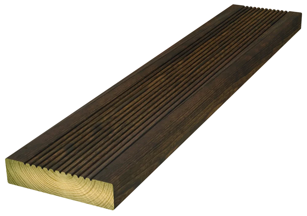 Terrassebord Rillet 28x120x5100 Furu Royalimpregnert Brun – Moelven v:7014533 Terrassebord Rillet 28x120x5100 Furu Royalimpregnert Brun – Moelven v:7014533