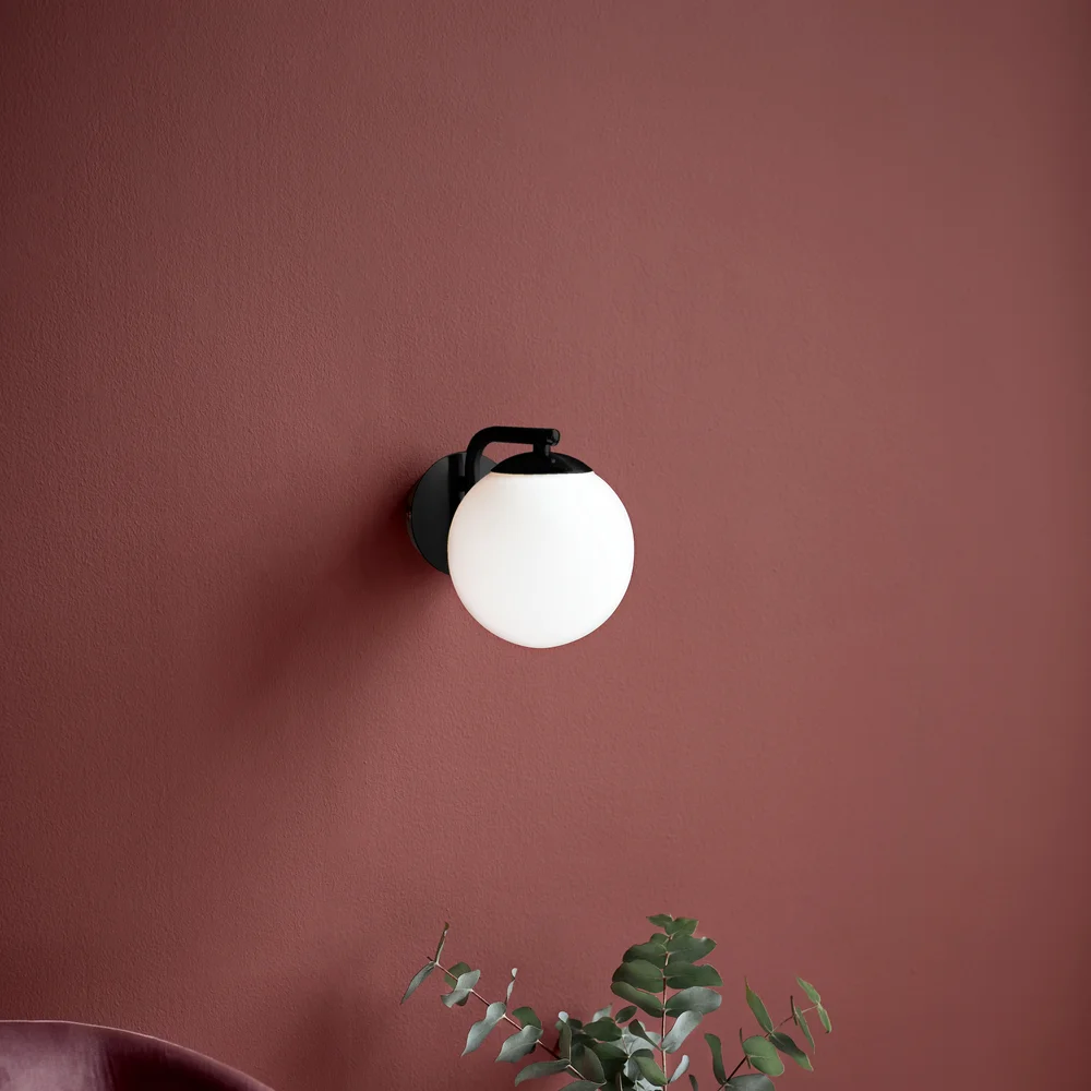NORDLUX GRANT VEGGLAMPE E14 SORT v:2059514