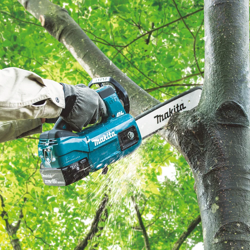 Makita Kjedesag DUC254Z 18V – kompakt beskjæringssag med BL-motor v:2581448 Makita Kjedesag DUC254Z 18V – kompakt beskjæringssag med BL-motor v:2581448