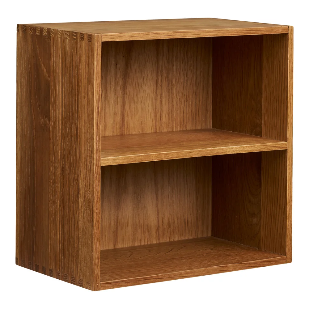 HOUSE NORDIC TOWNSVILLE VEGGHYLLE MED VERTIKALE ROM EIK 18X30X30 CM v:4574638